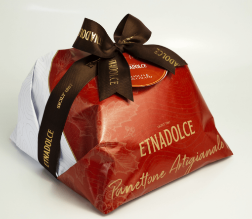 Panettone hand verpakt sinasappel chocolade