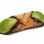 cannoli croccante matcha